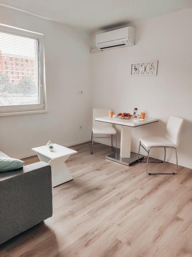 Studio Apartment Sanya #2 Liubliana Exterior foto